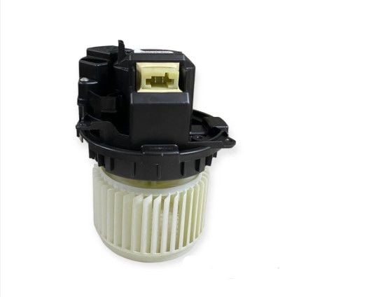 Renault Clio 5 - V Kalorifer Motoru 272104788R