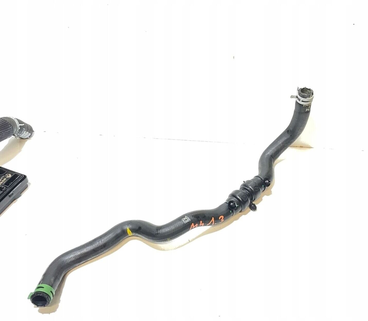 Renault Megane IV - 4 - Radyatör Yedek Su Depo Hortumu 1.3 Tce H5H (2020-2024) - 217411994R
