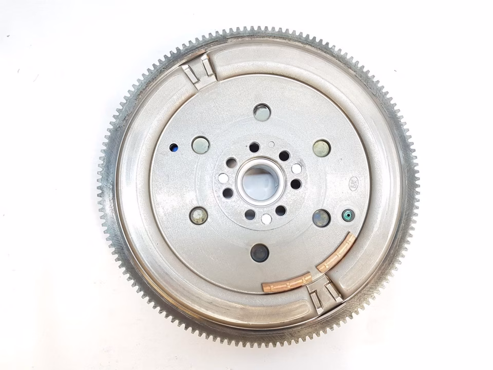 Renault Latitude / Laguna 3 - III / Captur / Clio 4 - IV - 5 - IV / Fluence / Megane 3 - III - 4 - IV / Talisman / Scenic 3 - III / Dacia Duster EDC Motor Volantı (Volan) 6 Vites - 123003948R-7701479061-123006354R
