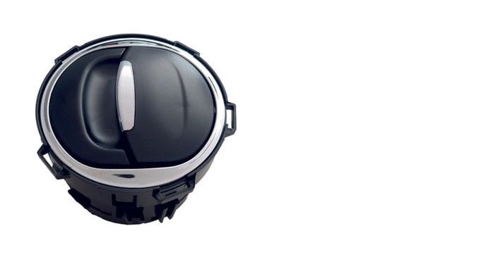 Renault Clio 4 - IV Kalorifer Torpido Havalandırma Izgarası Krom - 687606325R - İthal