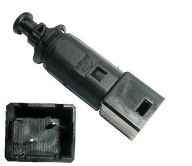 Renault Clio 1 - I - Clio 2 - II - Clio - III Fren Pedal Müşürü 2 Fiş - 7700414986