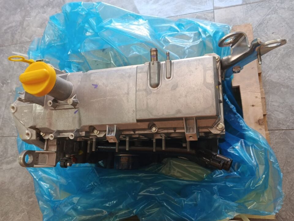 Renault Megane 1 - I (1.6 8 Valf K7M) Komple Sandık Motor - 8201092977 - Renault Mais