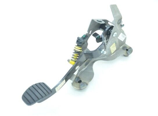 Renault Fluence Debriyaj Pedalı Komple - 465038245R - 465030061R