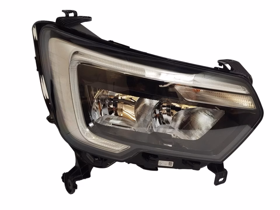Renault Master IV - 4 - Sağ Motorlu LED Far - 260105567R