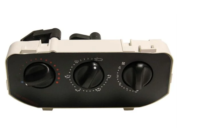 Renault Clio 2 - II - Kalorifer Anahtar Grubu Klimasız - 7701048267 - 7702258255 - Magneti Marelli