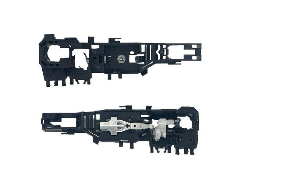 Renault Megane 2 - II Ön Sağ / Arka Sol Dış Kapı Kolu İç Mekanizması - 8200028464