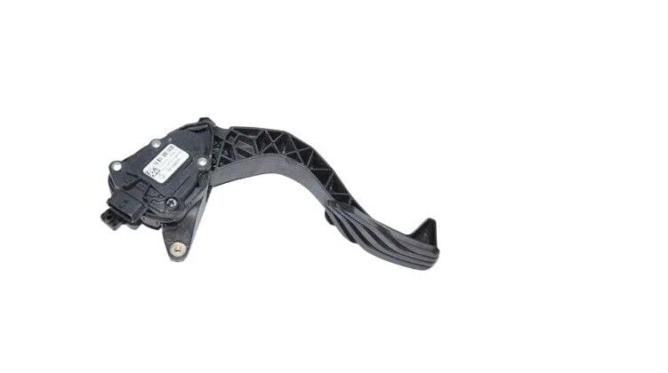 Renault Clio 5 - V Gaz Pedalı - 180108467R