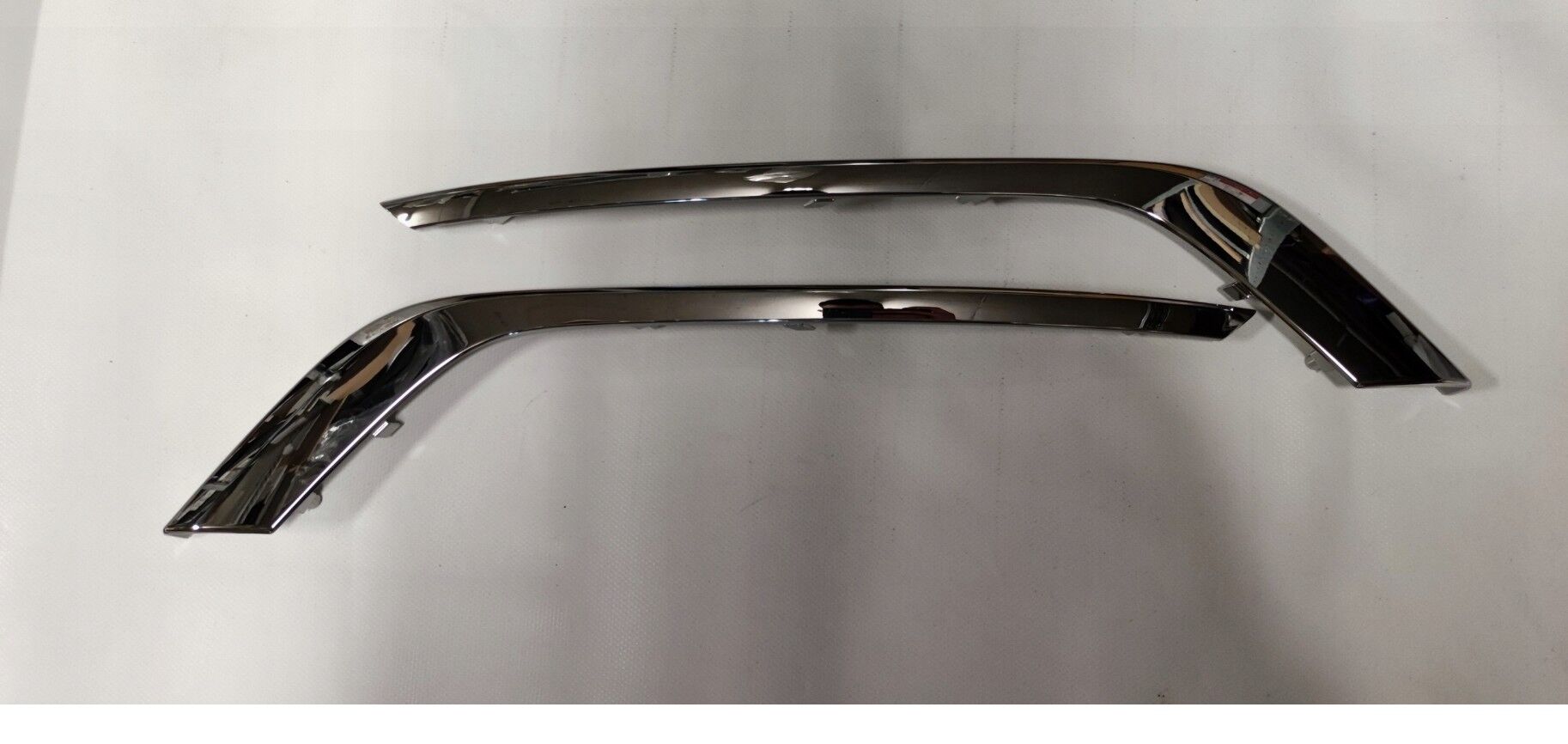 Renault Talisman Ön Tampon Sis Farı Çerçeve Nikelaj Takımı - 260E03981R