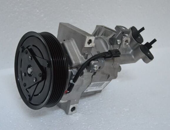 Renault Fluence - Megane 3 - III Klima Kompresörü 1.5 Dci - 1.6 16V (K4M-K9K) - 926009154R - Valeo