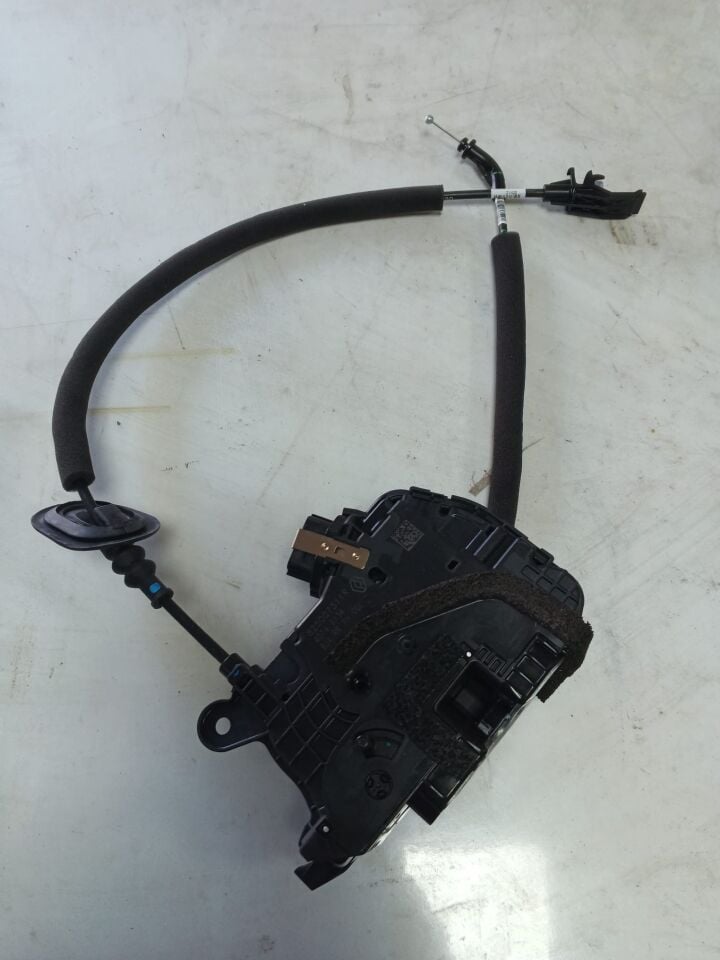 Renault Clio 5 - V Sağ Arka Kapı Kilidi - 825007311R -Renault Mais
