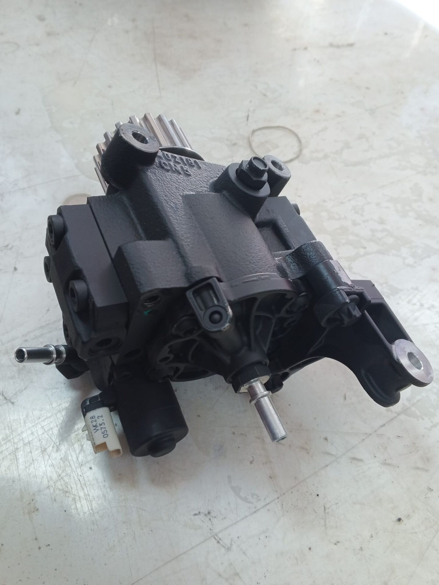 Renault Megane III Mazot Pompası (1.5Dci-K9K) 167003669R - 167008557R - Mais