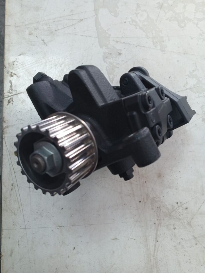 Renault Megane III Mazot Pompası (1.5Dci-K9K) 167003669R - 167008557R - Mais