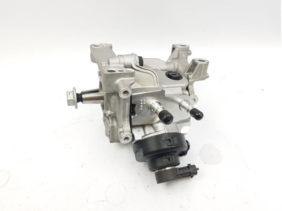 Renault Megane 4 - IV Yüksek Basınç Pompası / Mazot Pompası - 167003606R