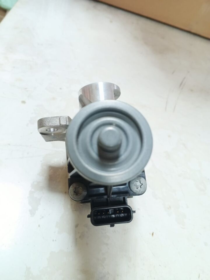 Renault Kangoo / Scenic / Captur / Clio / Symbol / Megane / Fluene / Talisman / Latitude / Laguna / Kadjar / Koleos / Dacia Duster / Dokker / Lodgy / Sandero Egr Devirdaim Vanası Valfi (1.5 Dci K9K) - 147105308R - 8200129863 - 8201411538 - 147107172R