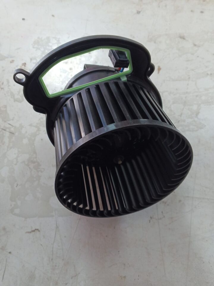 Renautl Kadjar (Dijital) Kalorifer Motoru - 272109102R - 272103243R