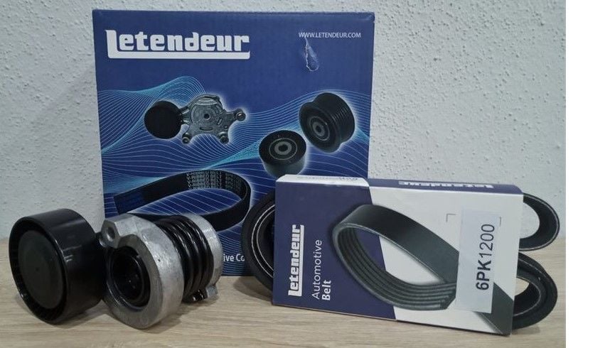 Renault Clio 4 - IV (1.5 DCİ K9K EURO 5) Alternatör Kayış Set / Kiti - 117202495R - Letendeur
