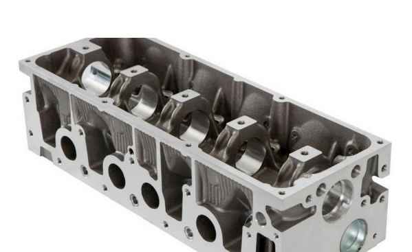 Renault Clio 2 - II Silindir Kapağı Tek Nokta 1.4 - 8200476217 - İthal