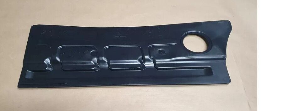 Renault Clio 5 - V Sol Alt Şase Koruma Plastiği (Baklit) - 748U76666R