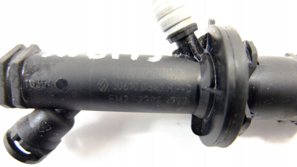 Renault Clio 4 - IV / Captur (0.9TCe / 1.2TCe / 1.3TCe / 1.5dCi) Hidrolik Debriyaj Üst Merkezi - 306100642R - 306105773R