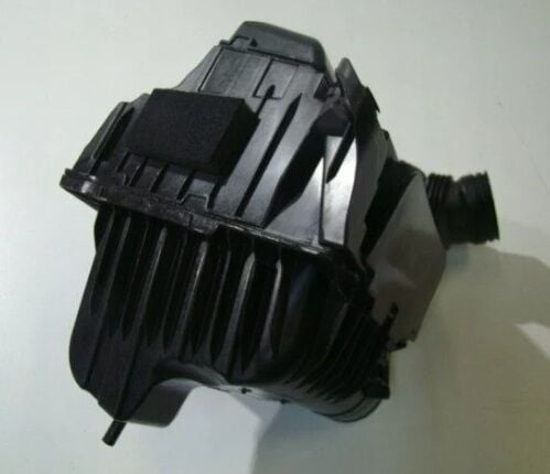 Renault Megane 4-IV Hava Filtre Kutusu (1.5Dci-K9K) 165007121R - 8201421455 - Mais