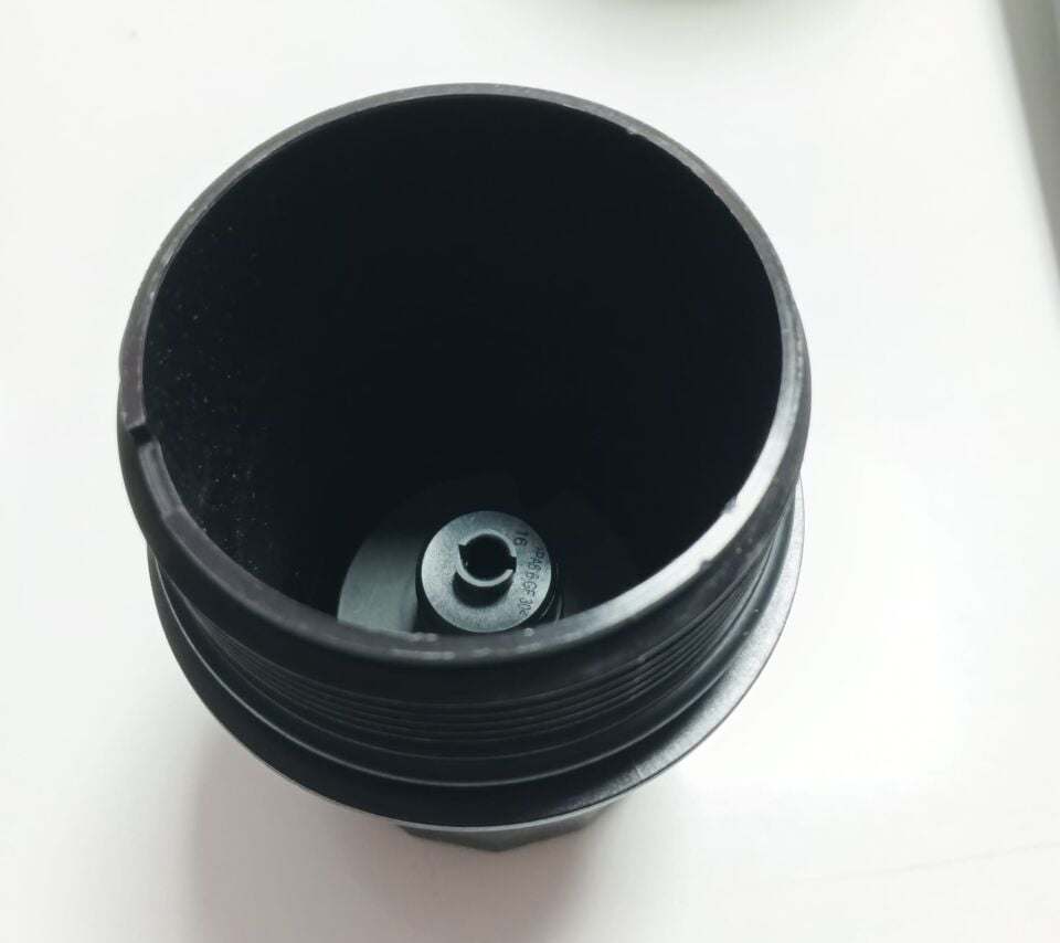 Trafic 3-III Yağ Filtre Kapağı (2.0Dci-M9R - Euro 6) 152378668R - Renault Mais