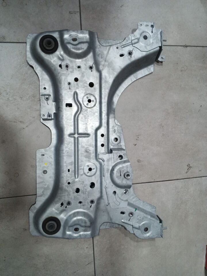 Renault Latitude Motor Beşiği - 544000017R