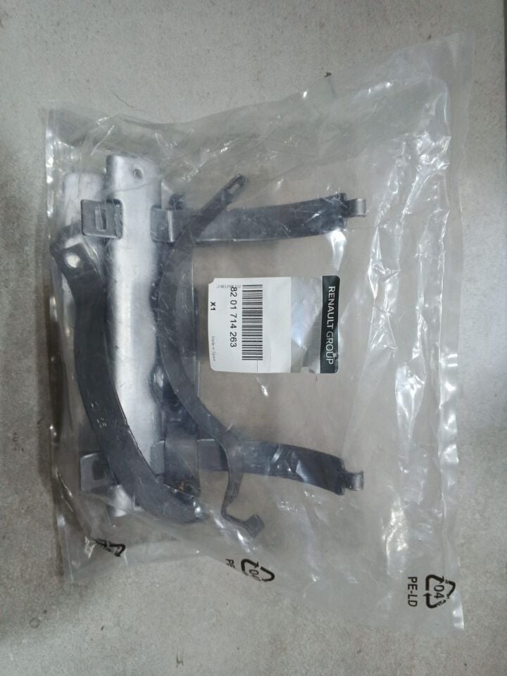 Renault Megane 4-IV Katalizör Sport Kelepçesi - 8201714263