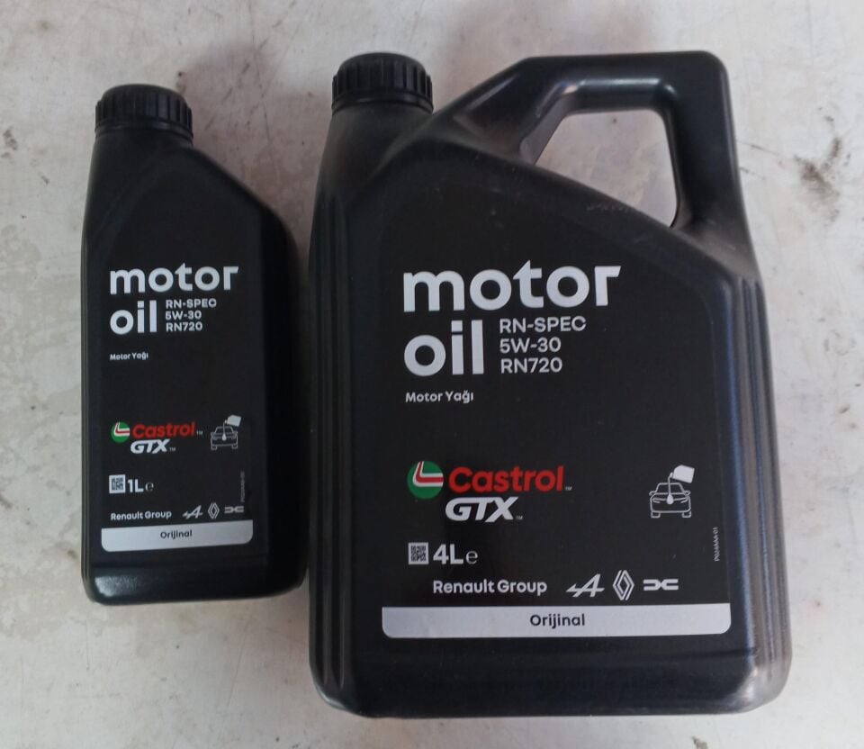 Castrol Motor Yağı 5W30 5 Litre Partiküllü RN720