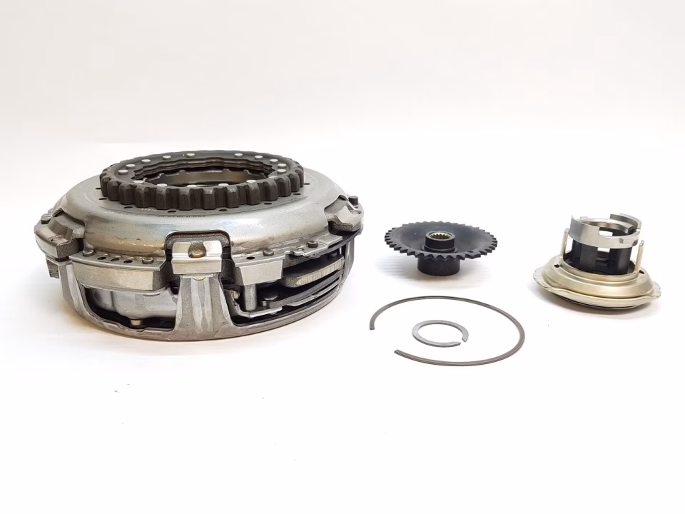 Renault Latitude / Laguna 3 - III / Captur / Clio 4 - IV - 5 - IV / Fluence / Megane 3 - III - 4 - IV / Talisman / Scenic 3 - III / Dacia Duster EDC Debriyaj Seti Baskı + Balata + Bilya + Çatal Komple / Kavrama (Otomatik) - 302054315R - 302057266R