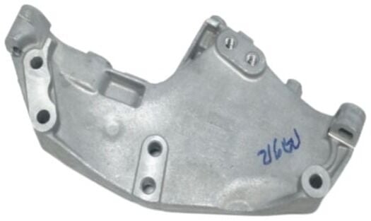 Renault Trafic II - 2 - Silindir Kapak Bağlantı Suportu 2.0 Dci M9R (2008-2012) - 8200741758 - 8201011432
