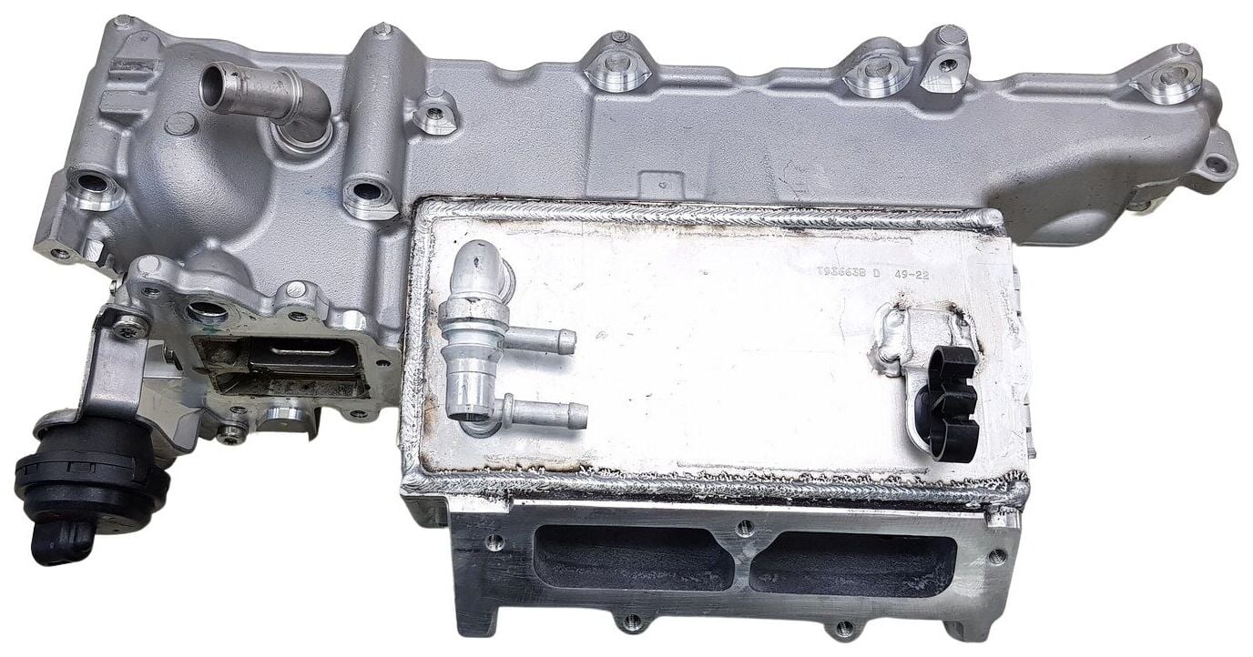 Renault Trafic III - 3 - Emme Manifoldu EGR Soğutucu 2.0 Dci M9R - 140013553R