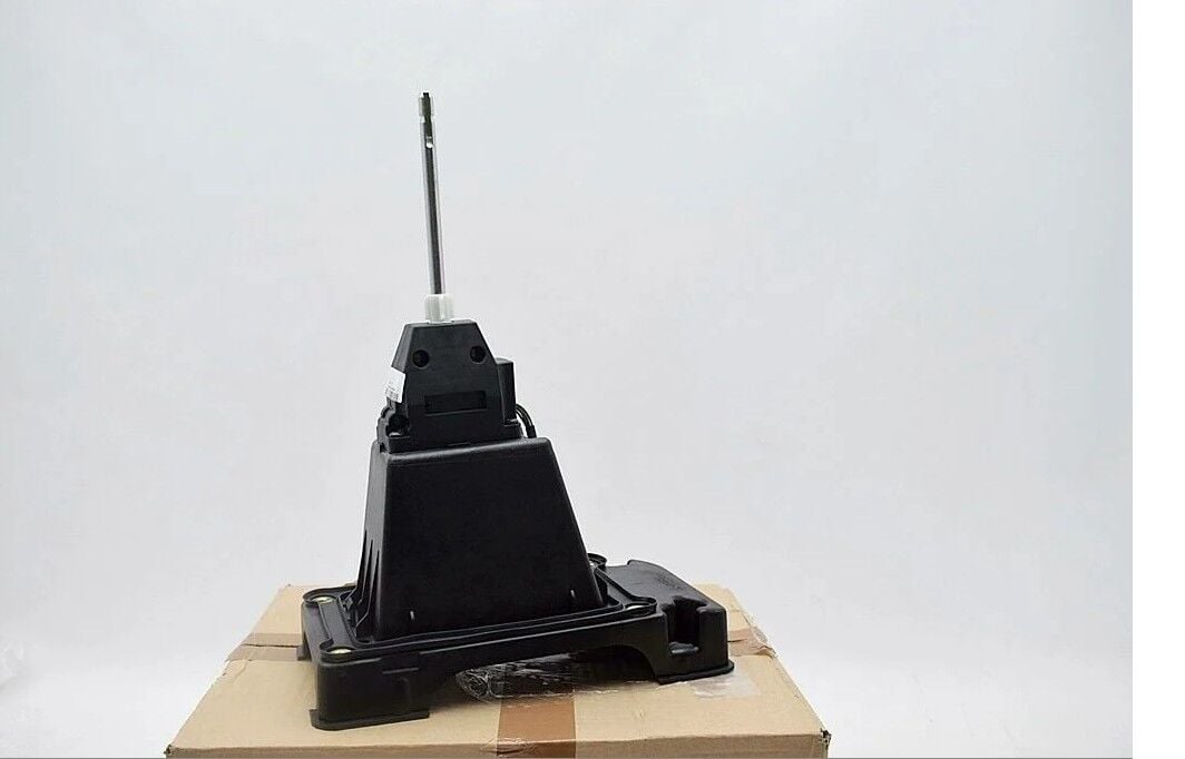 Renault Clio 3 - III (1.2 16 Valf D4F) Otomatik Vites Kulesi Komple - 8200915414