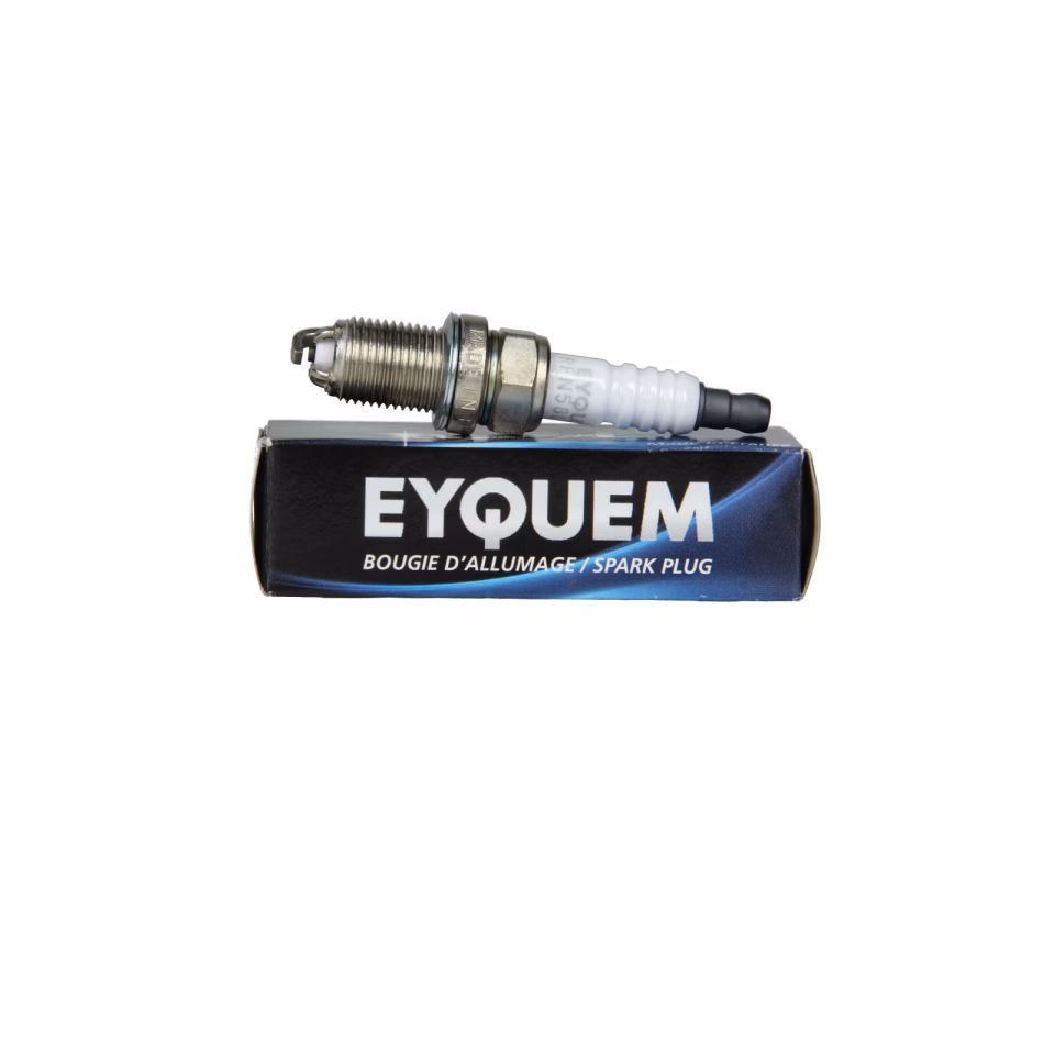 Renault R19 / Clio / Fluence Megane / Laguna / Symbol / Scenic / Dacia Logan / Sandero Ateşleme Bujisi - 7700500155 - 8200020796