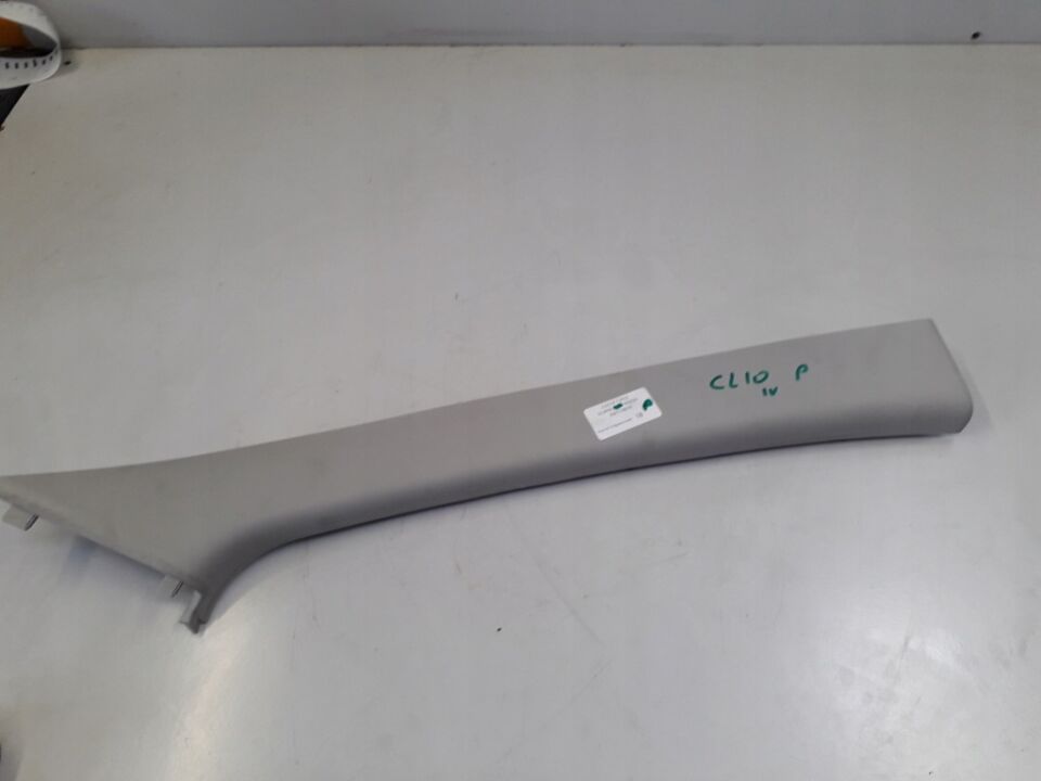 Renault Clio 4-IV Ön Cam Direk Kaplaması Sağ - 769117807R - Renault Mais